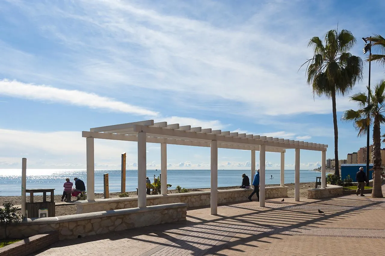 Playa Puerto Fuengirola Canovas إسبانيا